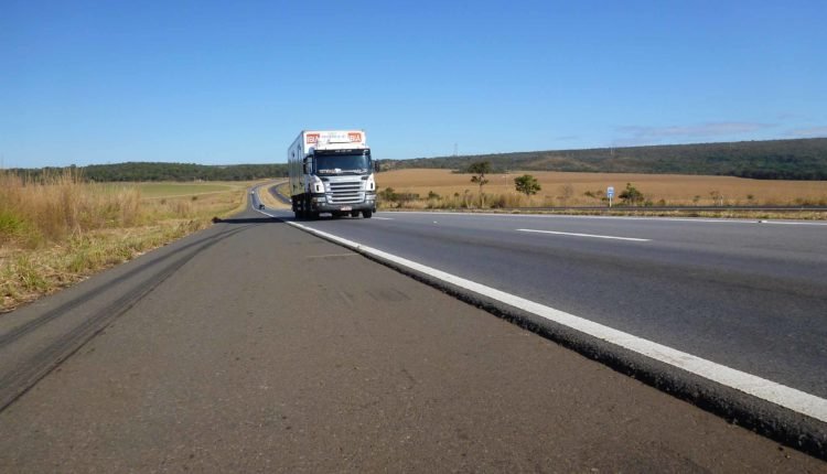 estradas-e-rodovias-foto-agencia-cnt-750x430