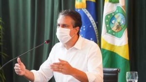 Camilo-Santana-em-reuni-o-virtual-com-prefeitos