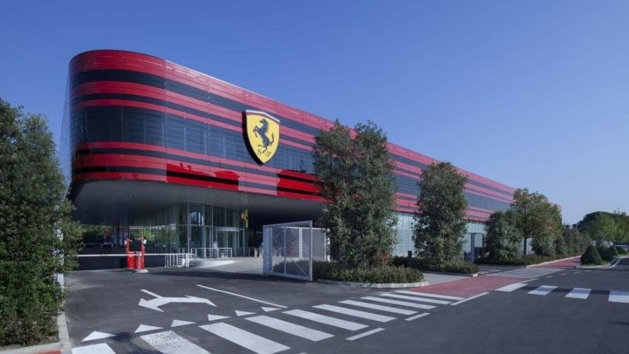 novo-predio-da-ferrari-em-fiorano-italia-1625675448512_v2_900x506