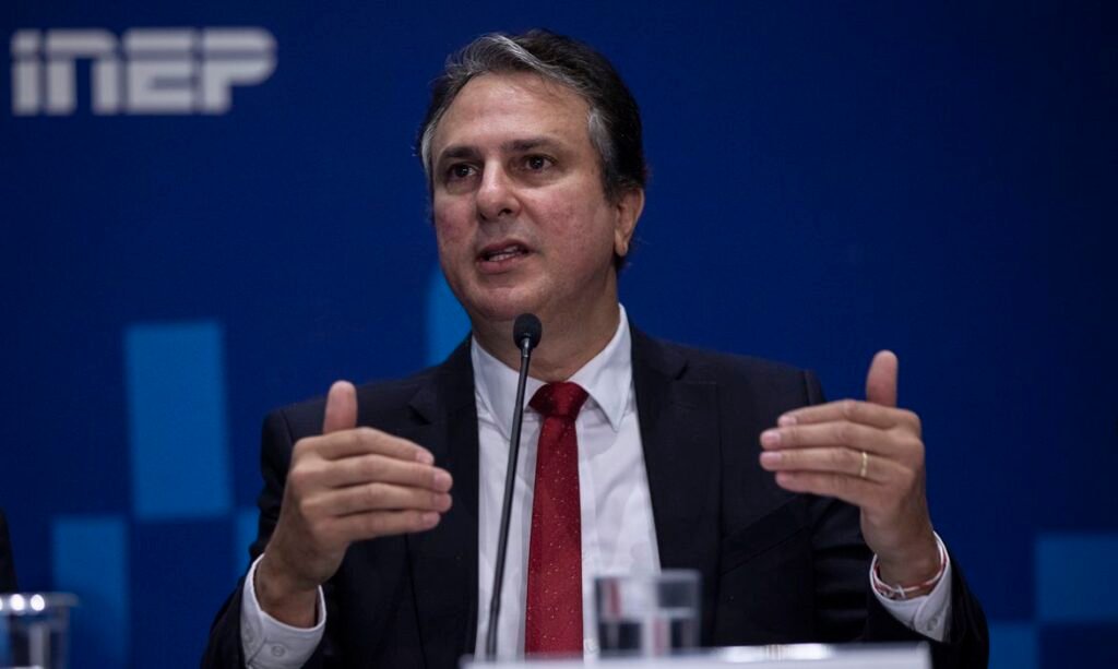 MINISTRO CAMILO SANTANA