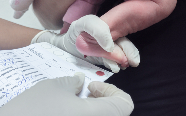 paciente_teste_do_pezinho_banner02-768x481