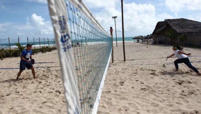 1_beach___tennis___praia___futuro___47_-17547043-682x388