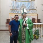 Elivelton Balbino com Dom Juarez, arcebispo de TeresinaPI