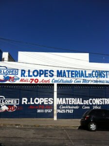 R LOPES MATERIAIS