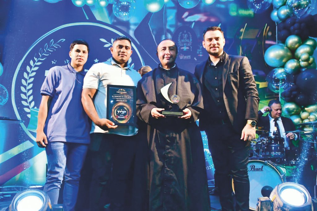 top de excelência Padre Assis (5)