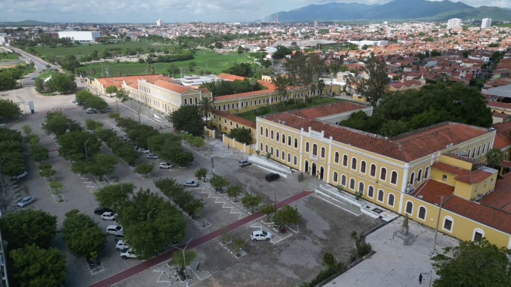 WhatsApp Image 2025-12-05 at 14.23.06