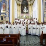 Missa do Crisma reuniu clero e fiéis na manhã da Quinta-feira Santa