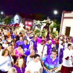 Multidão participa da tradicional Procissão do Bom Jesus (6)