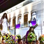 Multidão participa da tradicional Procissão do Bom Jesus (7)