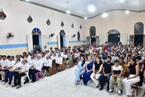 padre Marcos Ribeiro inicia pastoreio em Pires Ferreira (5)