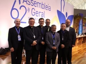 encontro bispos em assembleia (1)
