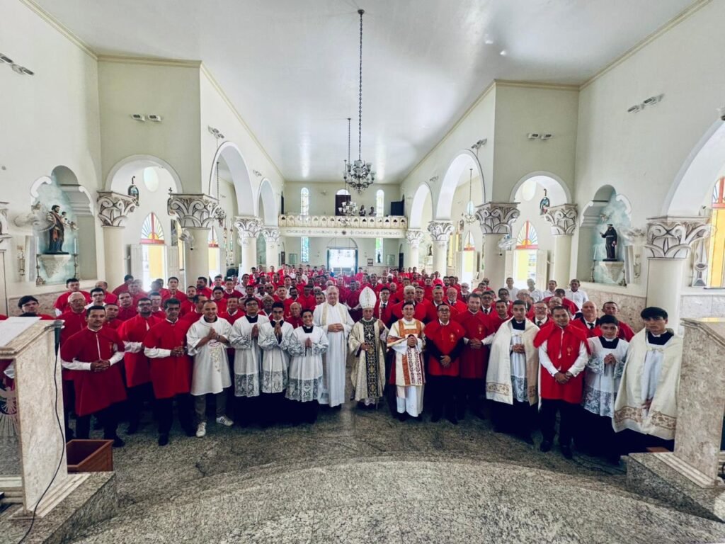 encontro diocesano igreja (1)